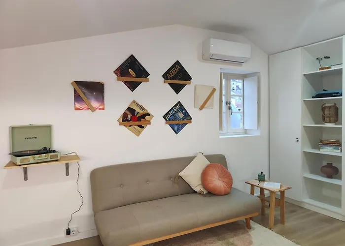 Wood Essence - Cozy Balcony *