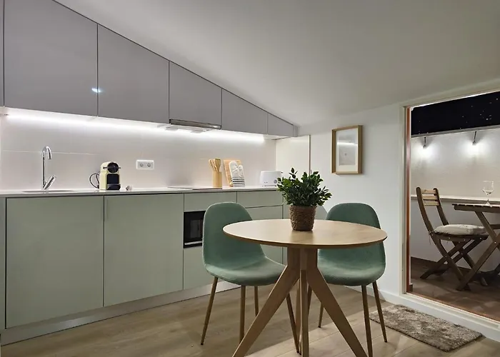 Wood Essence - Cozy Balcony *