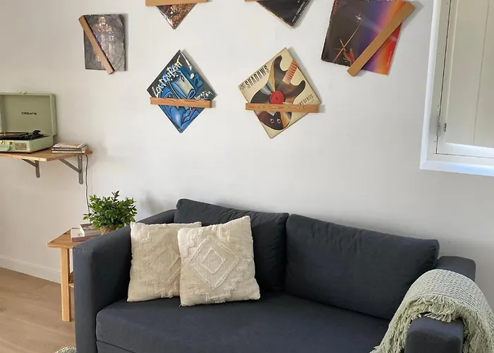 Wood Essence - Cozy Balcony Coimbra